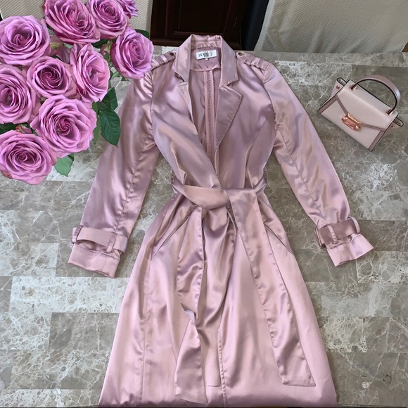 Mauve Pink Rose-gold Fabinne Trench Satin Duster - Picture 2 of 8